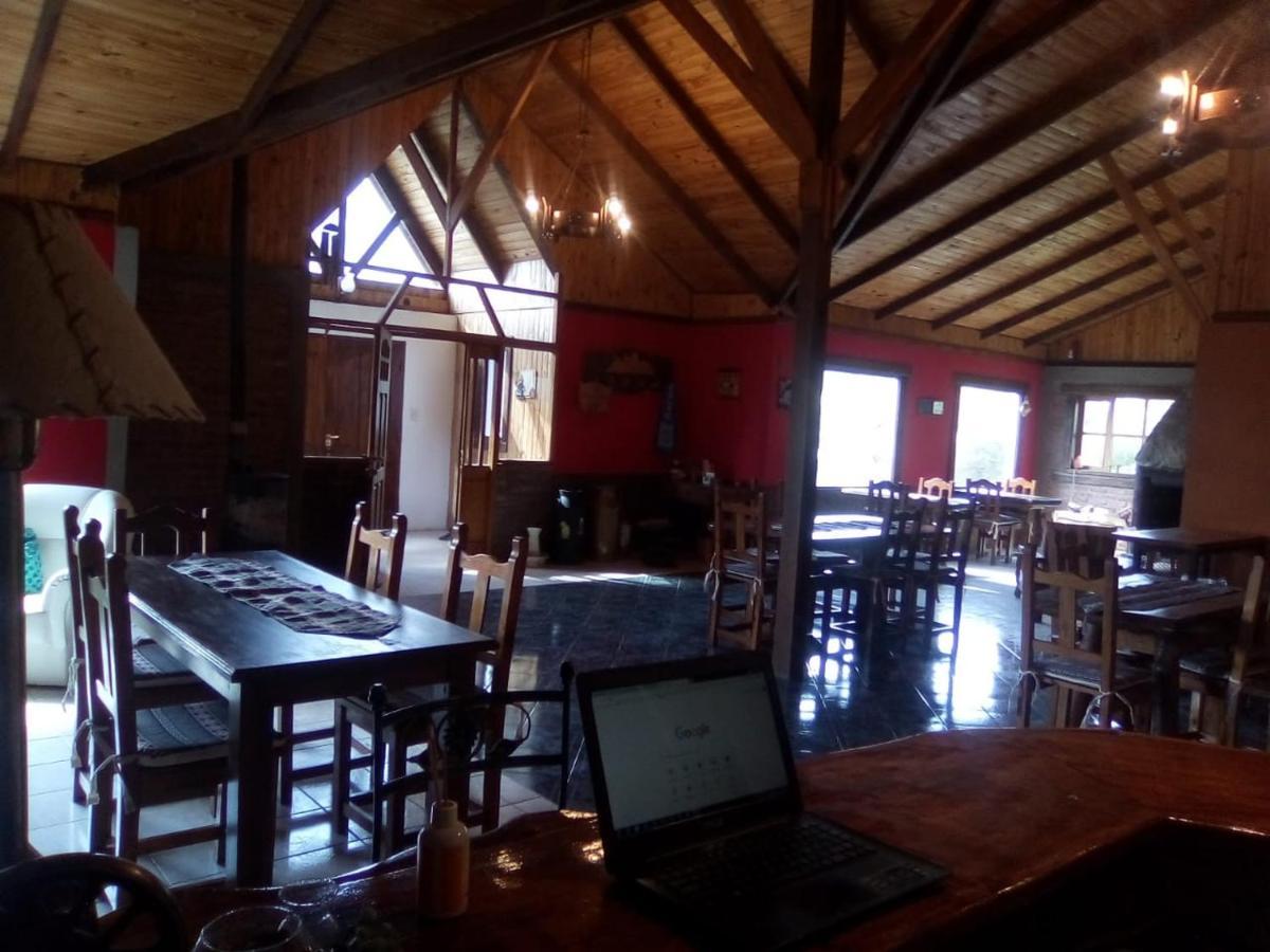 Hosteria Altas Cumbres El Chalten Esterno foto