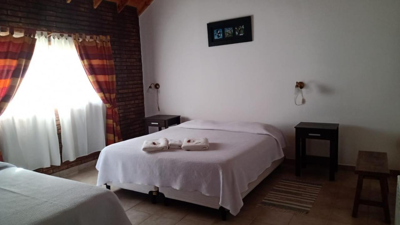 Hosteria Altas Cumbres El Chalten Esterno foto